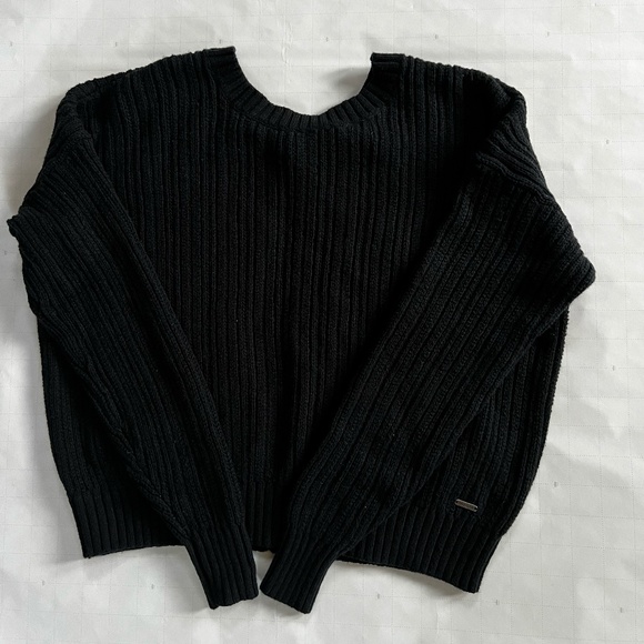 Hollister Black Open Back Sweater - Size XS - Picture 1 of 4